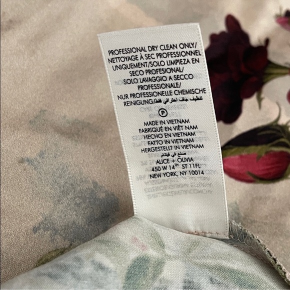 Alice + Olivia Maeve Floral Forest Slip Skirt in Forbidden Forest size 6 - Picture 9 of 10